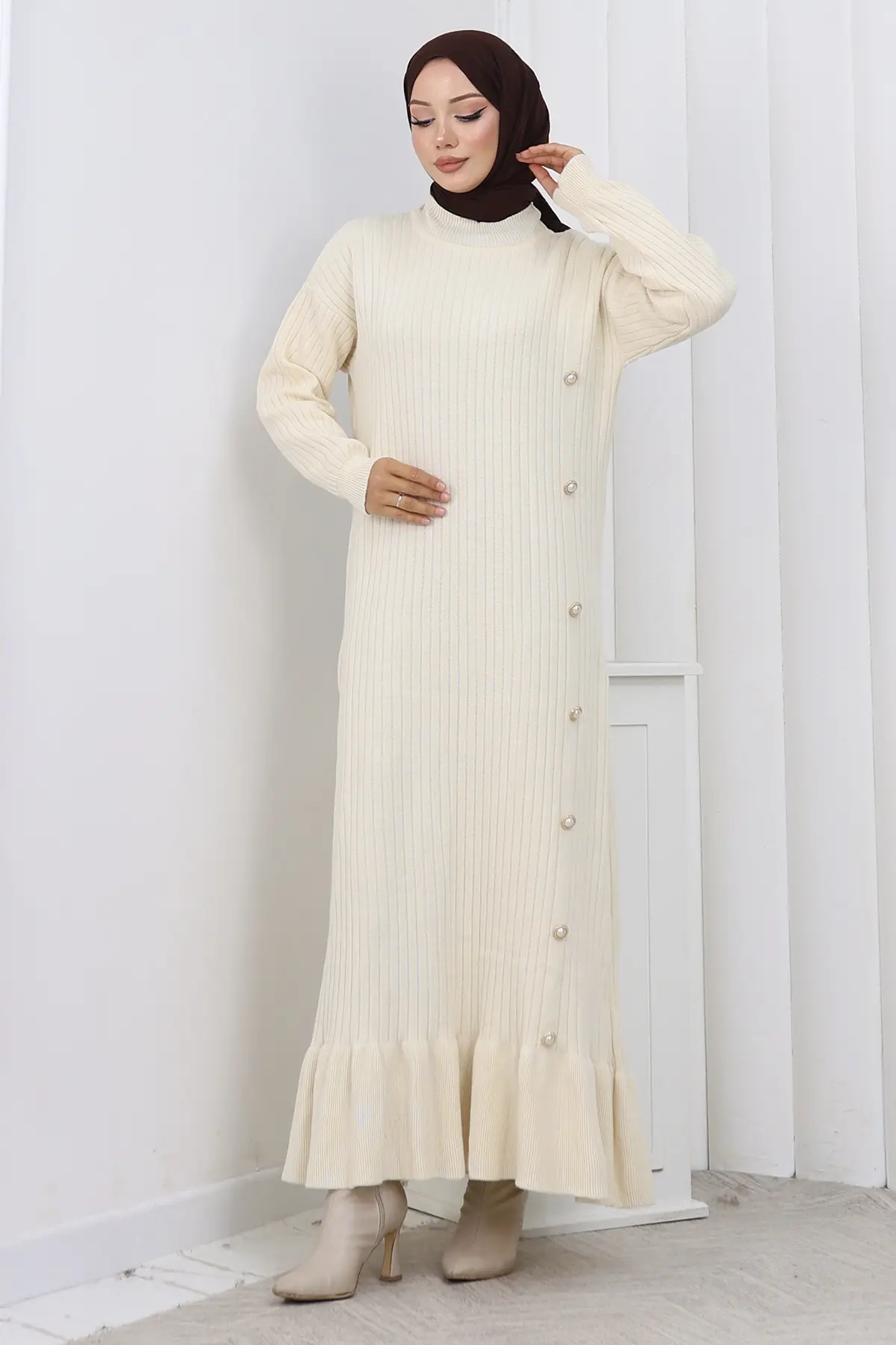 Yan Düğmeli Fırfırlı Elbise-detail