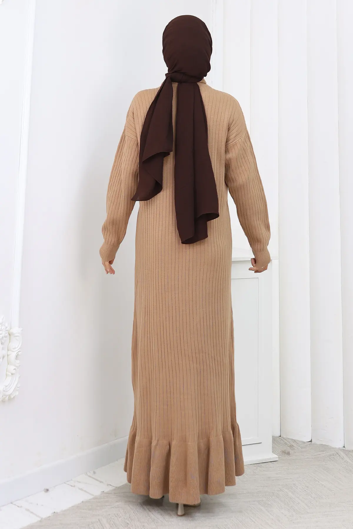 Yan Düğmeli Fırfırlı Elbise-detail