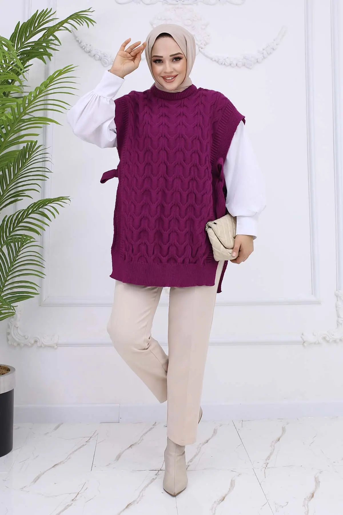 Side Tie Sweater-detail