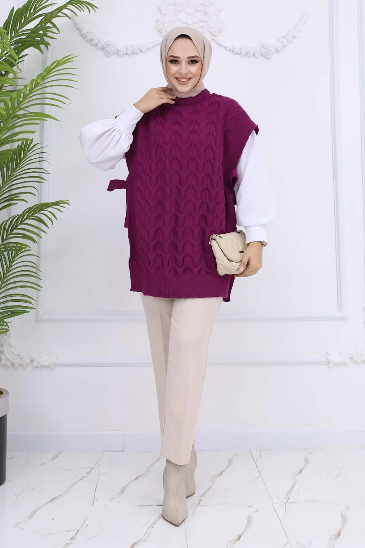 Side Tie Sweater-detail