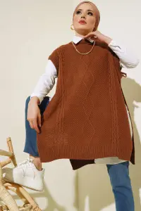 11010 Yanları Bağlamalı Örgü Motifli Süveter Taba