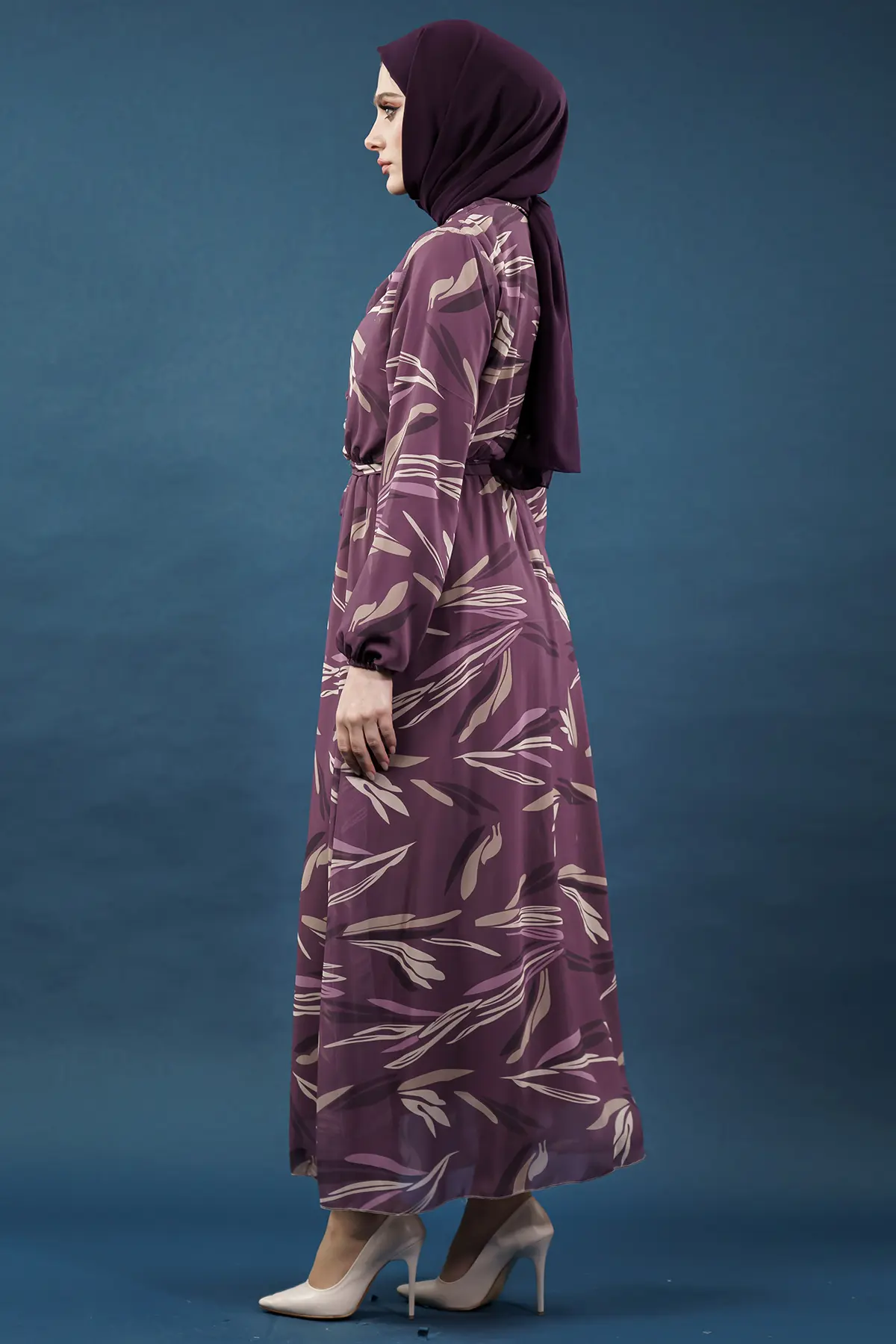 Yaprak Desenli Mor Tesettür Elbise-detail