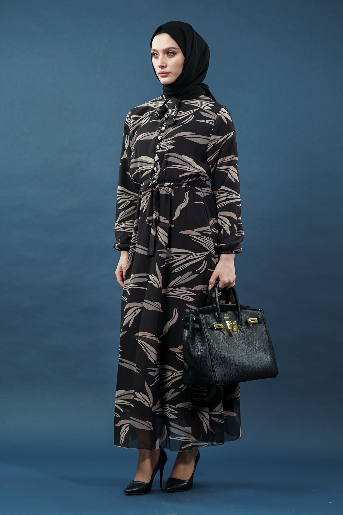 Yaprak Desenli Mor Tesettür Elbise