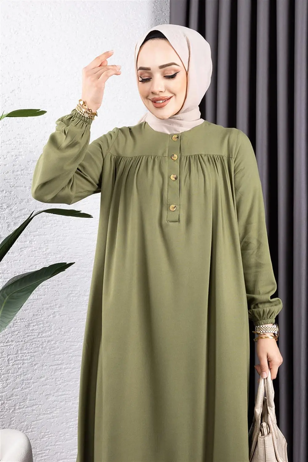 Yarım Düğmeli Viskon Elbise-detail