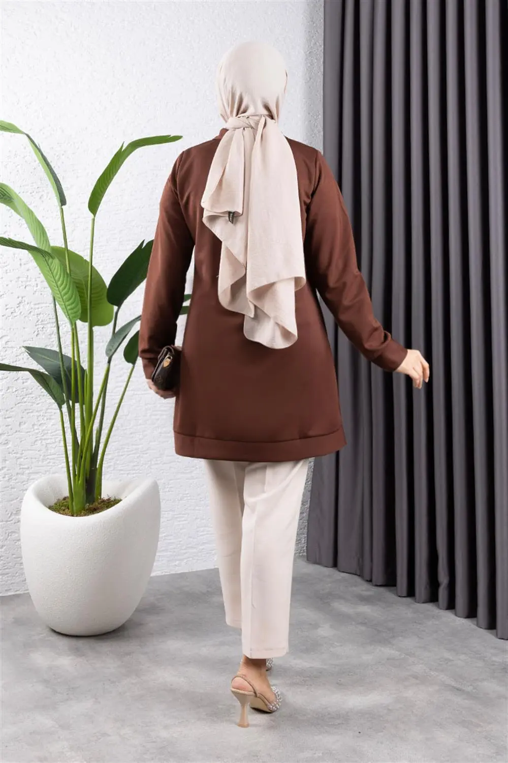 Yarım Fermuarlı Spor Tunik-detail