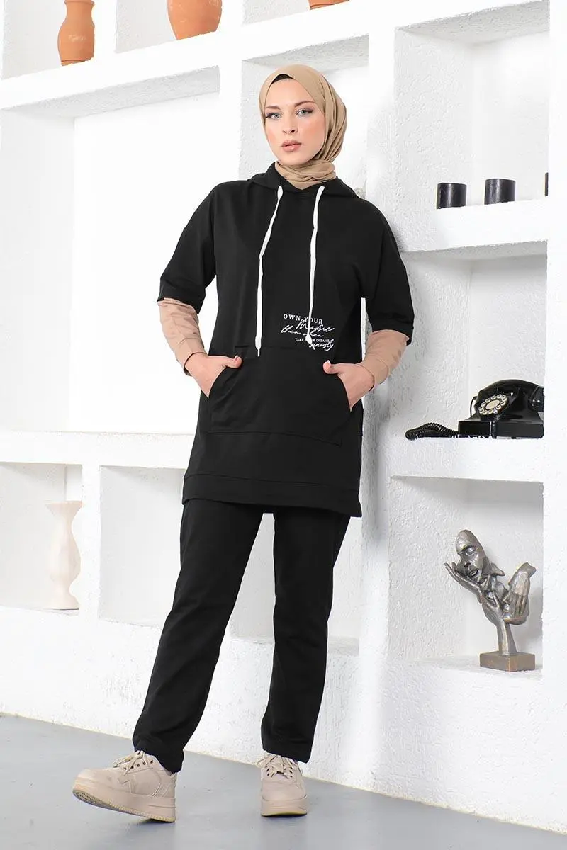 Text Printed Sports Suit-detail