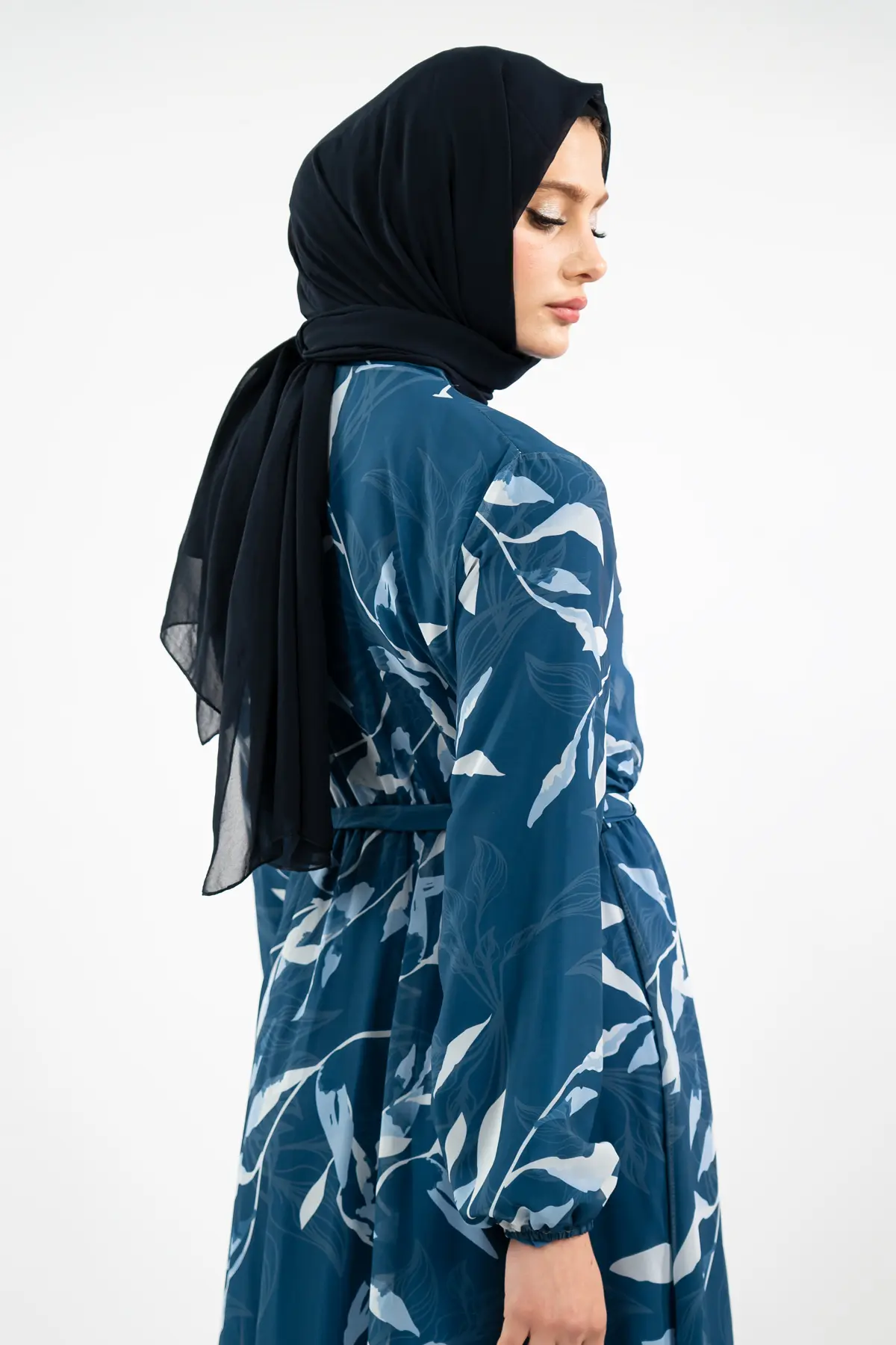 Yeni Sezon Çiçek Desenli Tesettür Elbise-detail