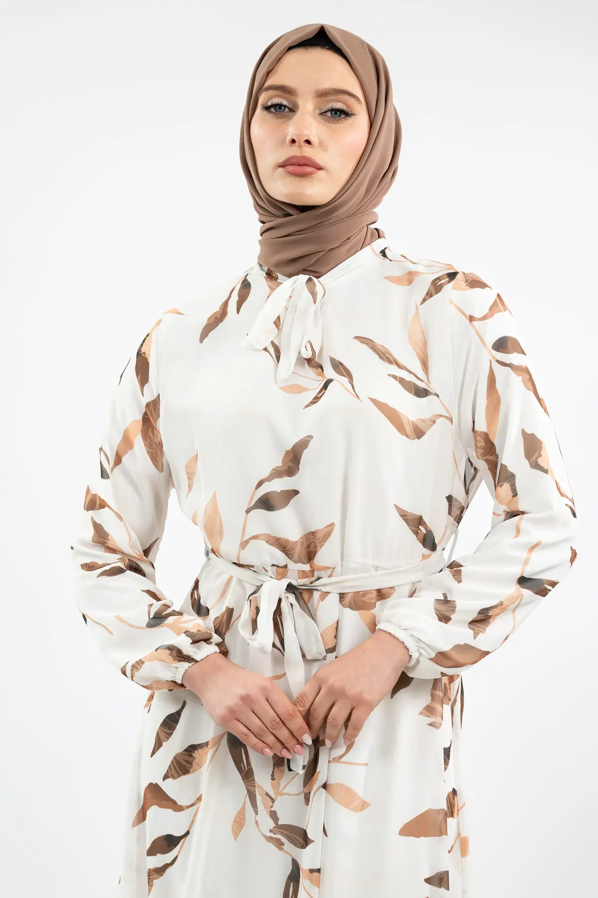 Yeni Sezon Çiçek Desenli Tesettür Elbise-detail