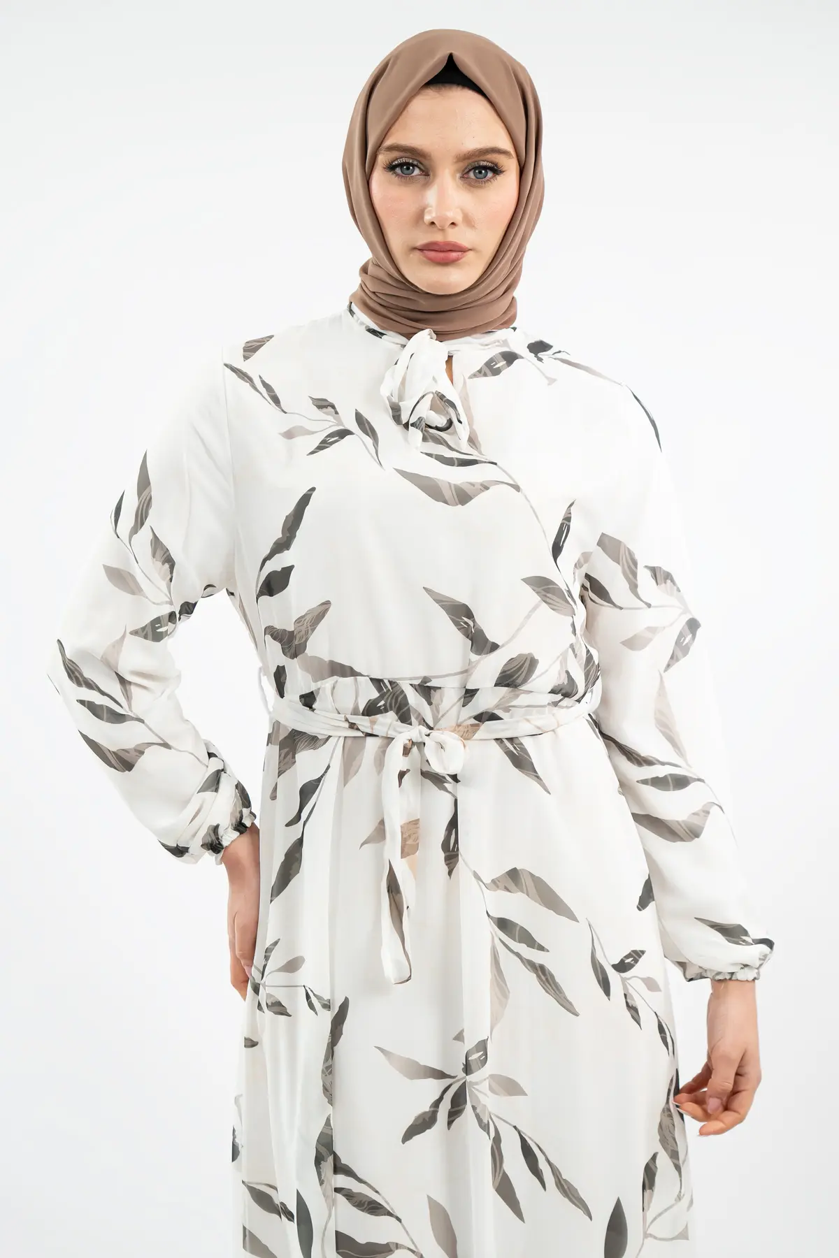 Yeni Sezon Çiçek Desenli Tesettür Elbise-detail