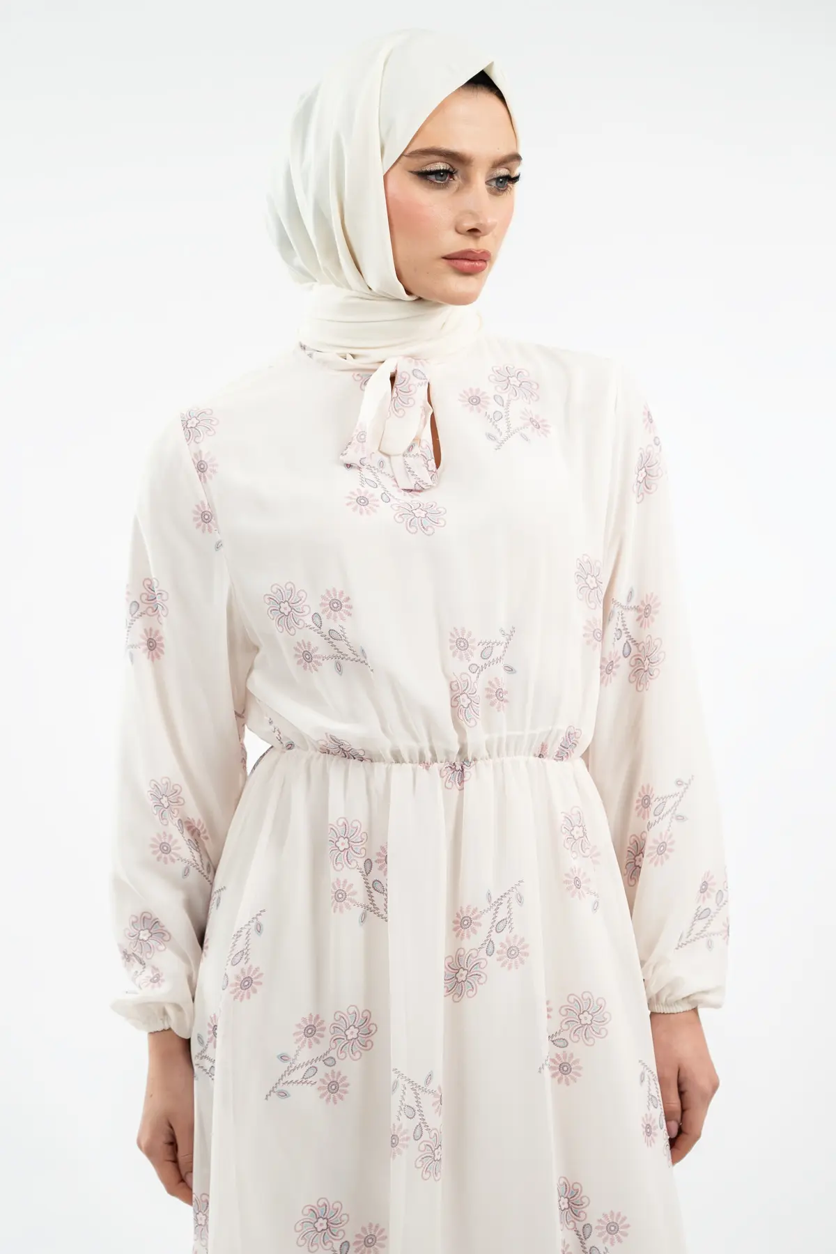 Yeni Sezon Çiçek Desenli Tesettür Elbise-detail