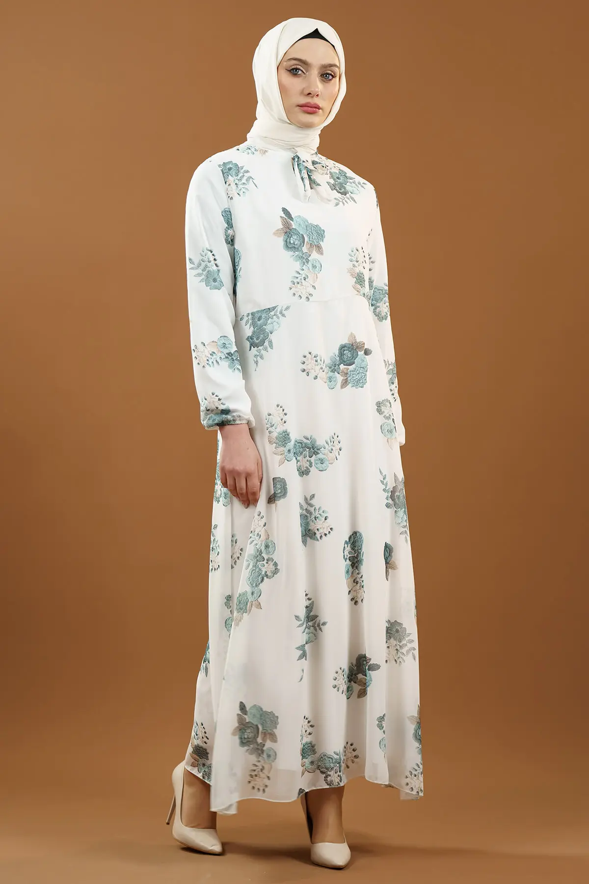 Yeni Sezon Çiçek Desenli Tesettür Elbise-detail