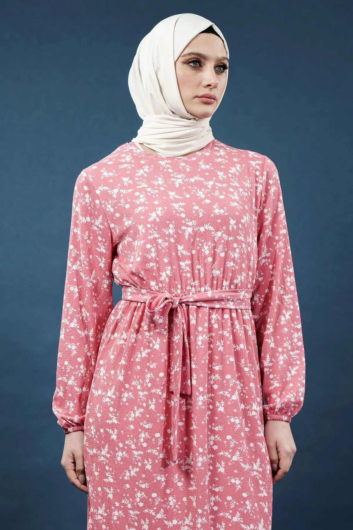 Yeni Sezon Çiçekli Bürümcük Pembe Elbise-detail