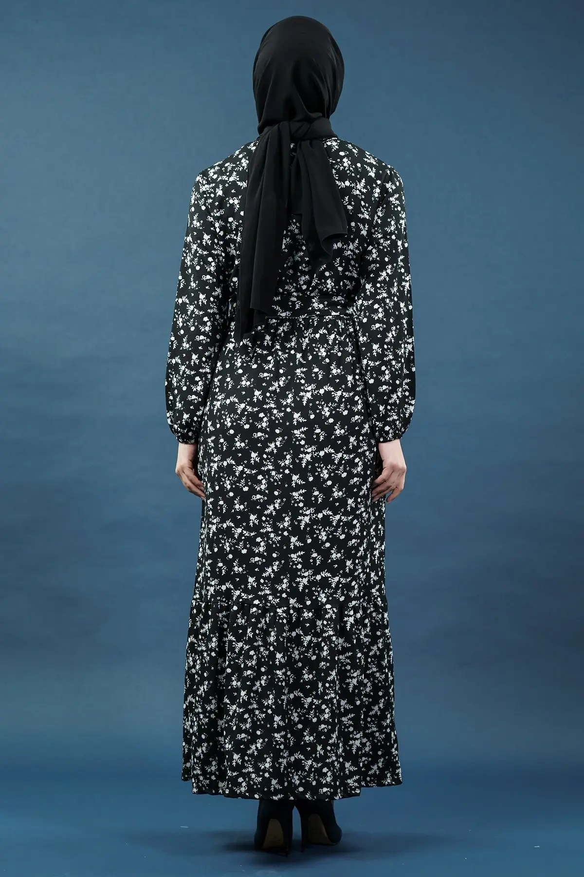Yeni Sezon Çiçekli Bürümcük Siyah Elbise-detail