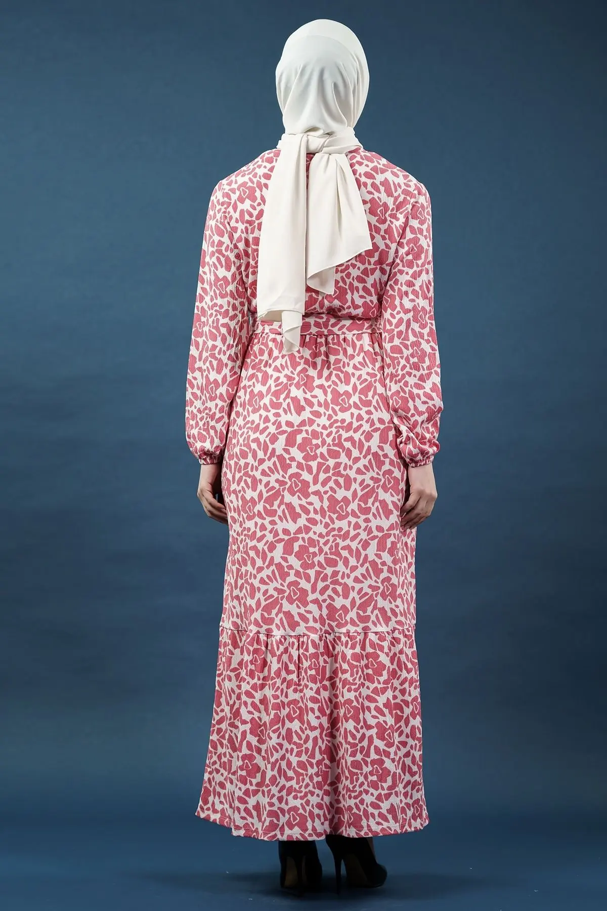 Yeni Sezon Desenli Bürümcük Pembe Tesettür Elbise-detail