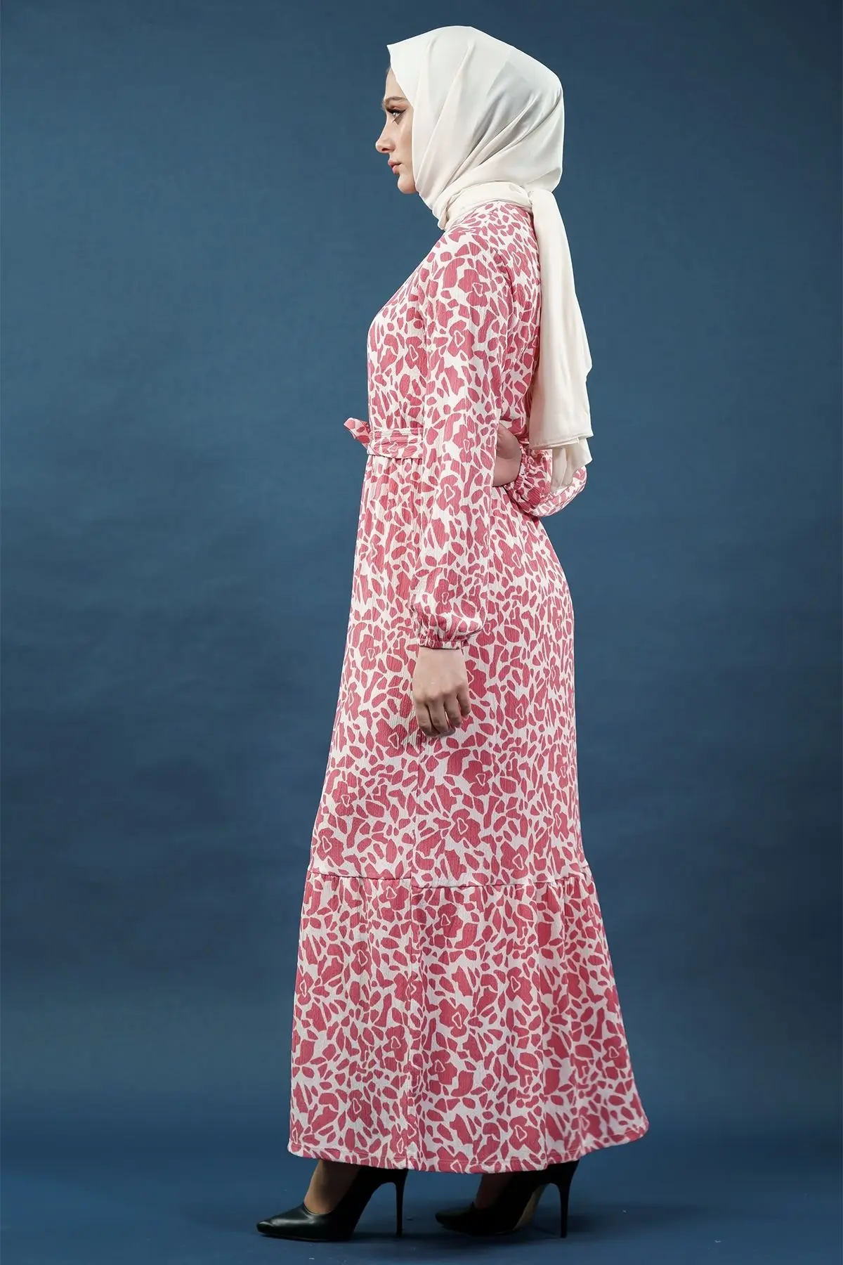 Yeni Sezon Desenli Bürümcük Pembe Tesettür Elbise-detail