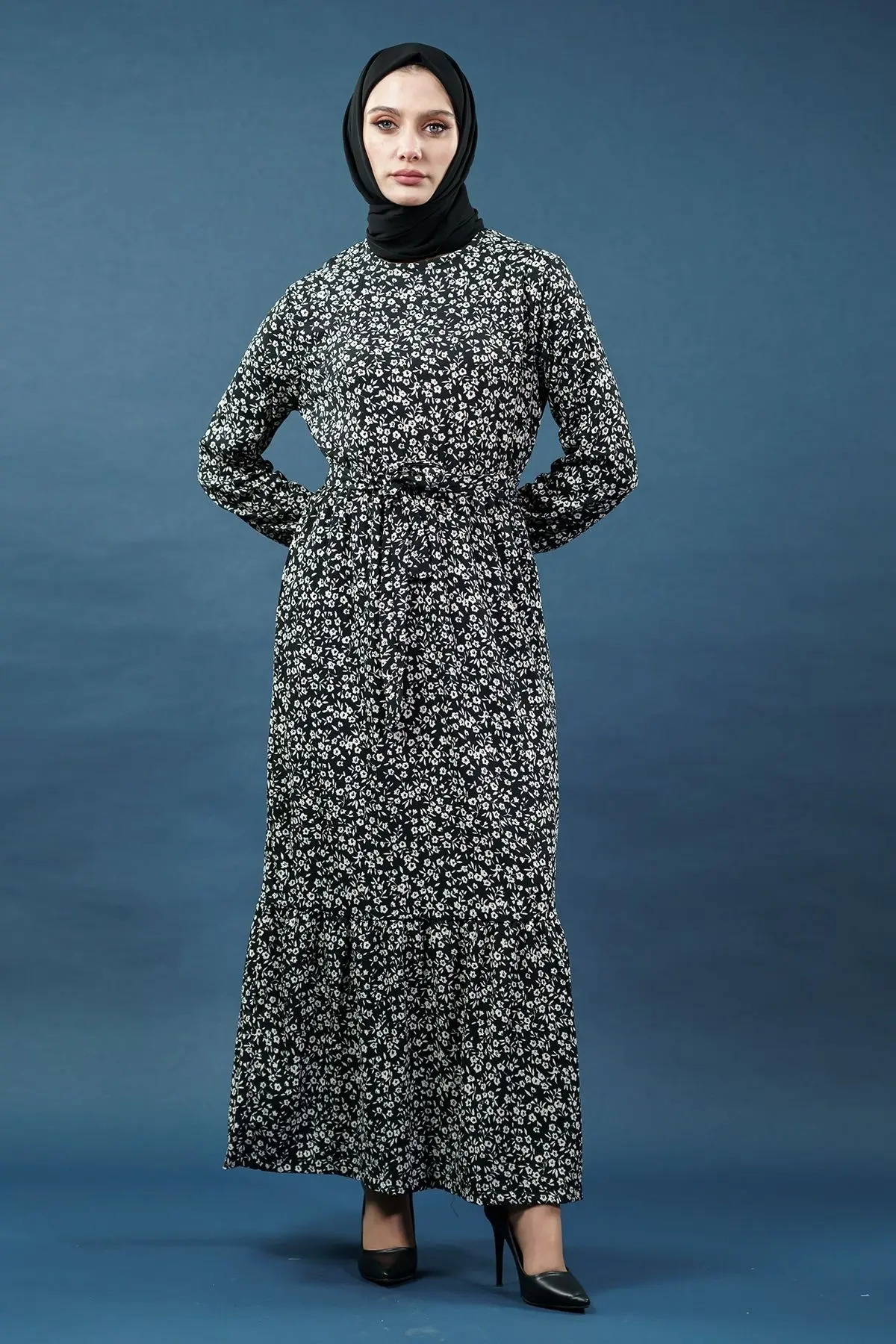 Yeni Sezon Desenli Bürümcük Siyah Tesettür Elbise-detail