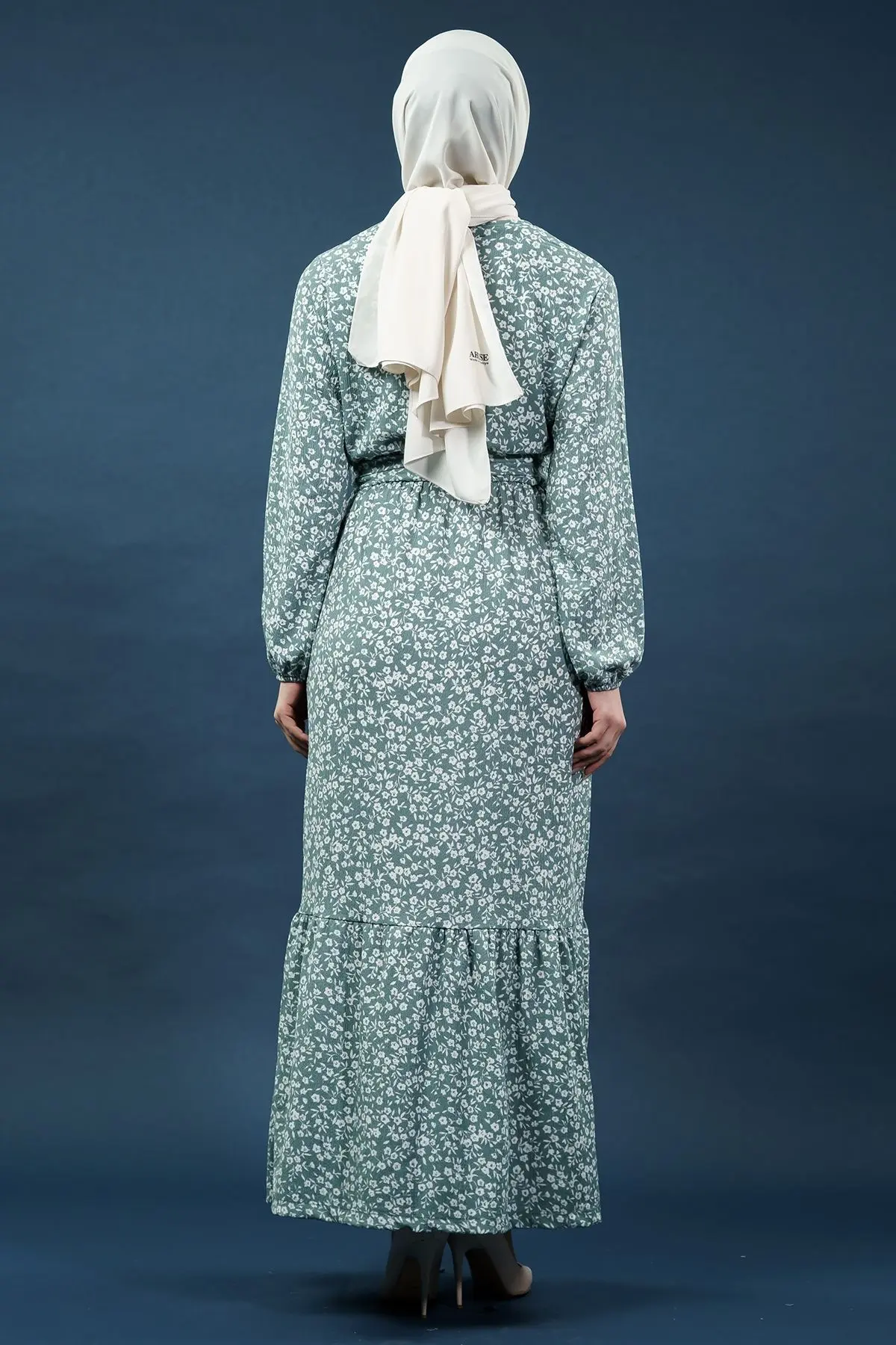 Yeni Sezon Desenli Bürümcük Yeşil Tesettür Elbise-detail