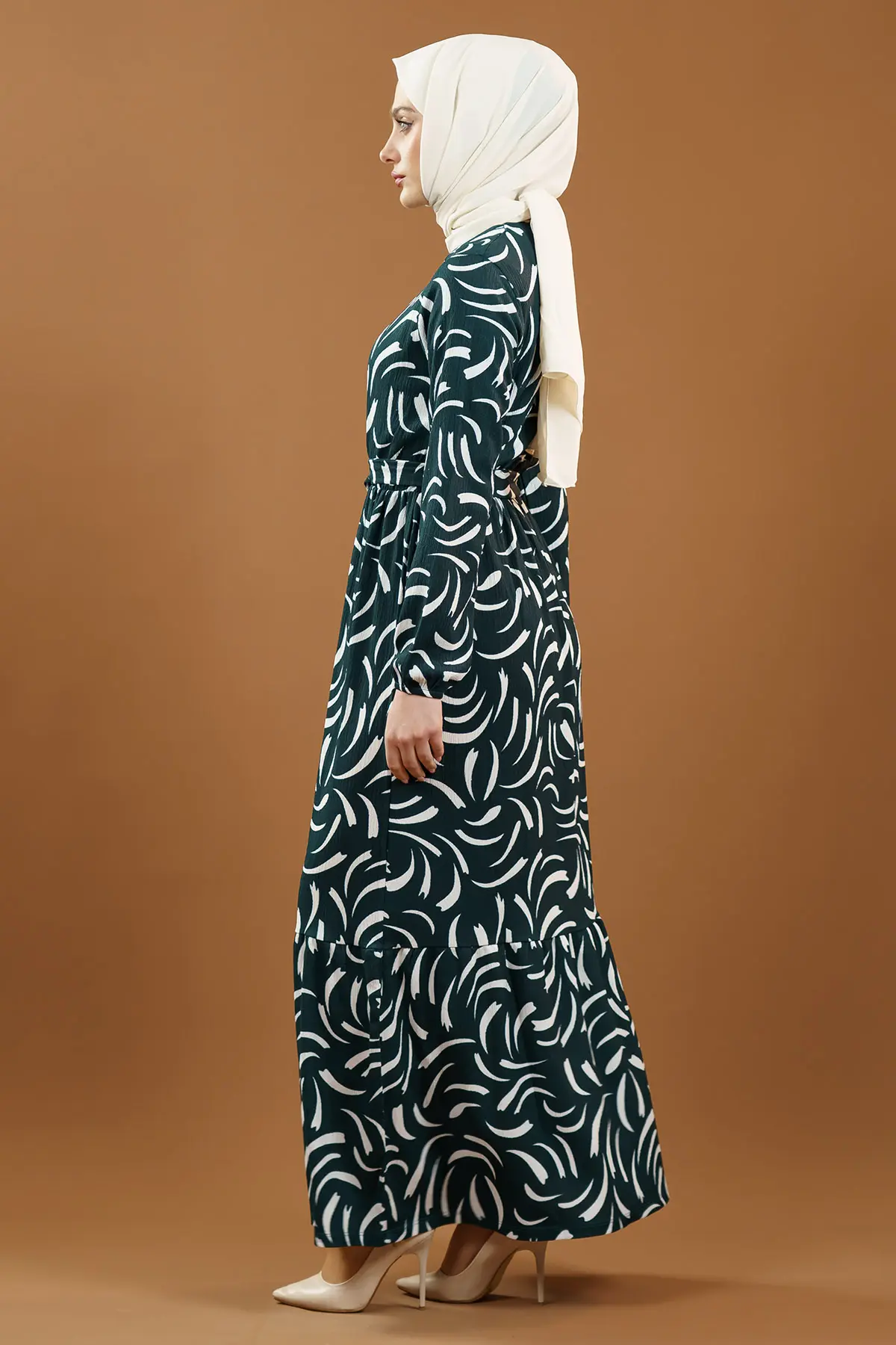 Yeni Sezon Desenli Bürümcük Yeşil Tesettür Elbise-detail