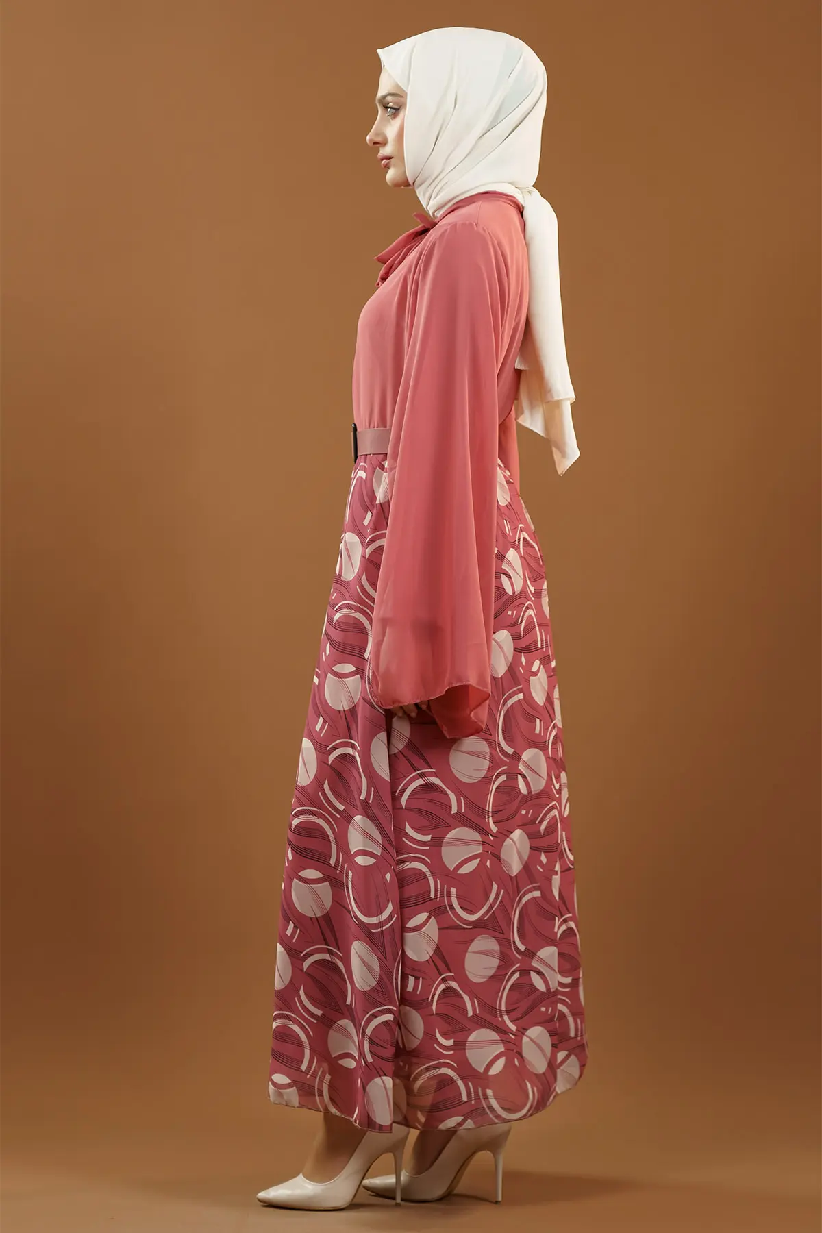 Yeni Sezon Eteği Desenli Tesettür Elbise-detail