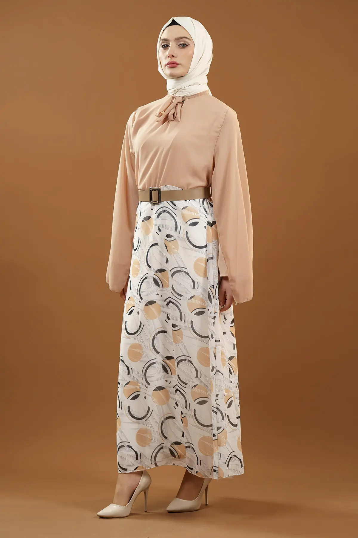 Yeni Sezon Eteği Desenli Tesettür Elbise-detail