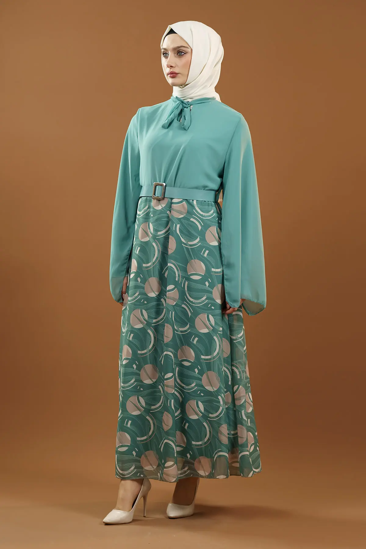 Yeni Sezon Eteği Desenli Tesettür Elbise-detail