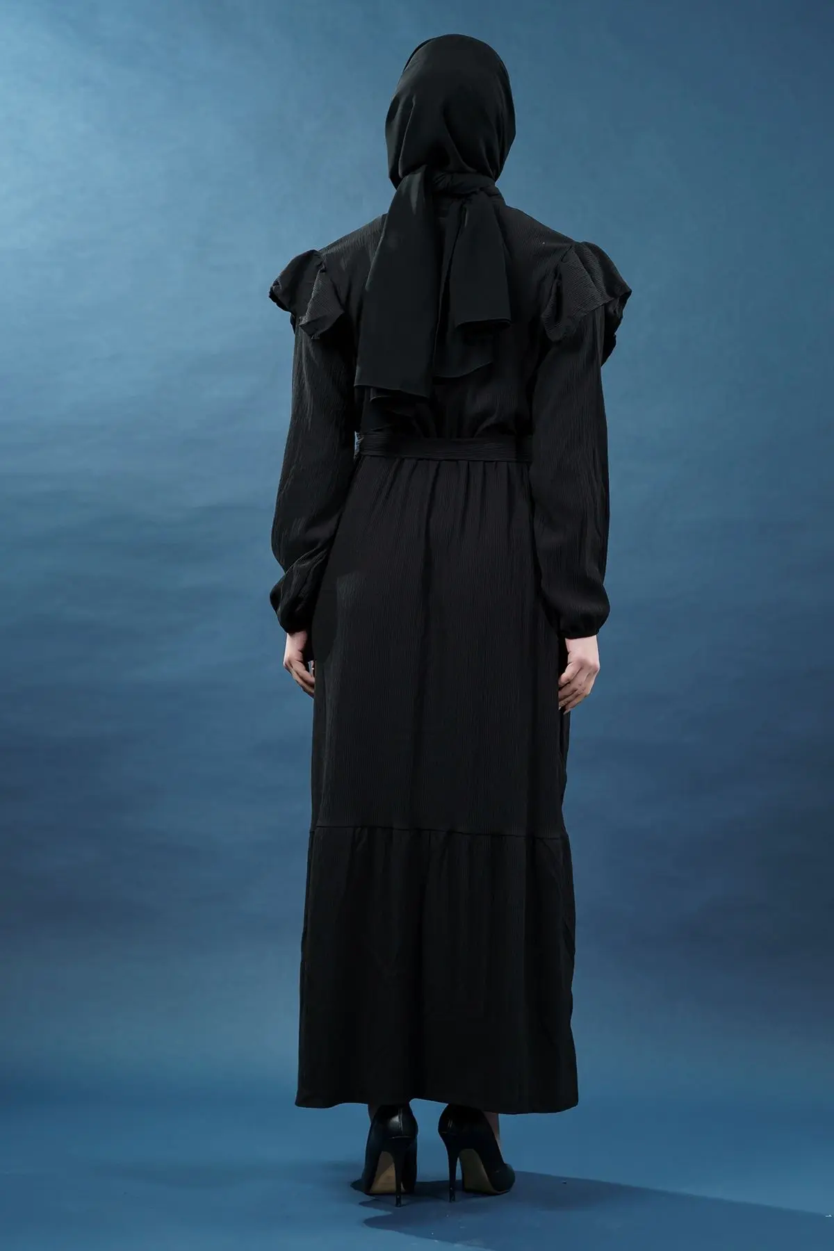 Yeni Sezon Fırfırlı Siyah Elbise-detail