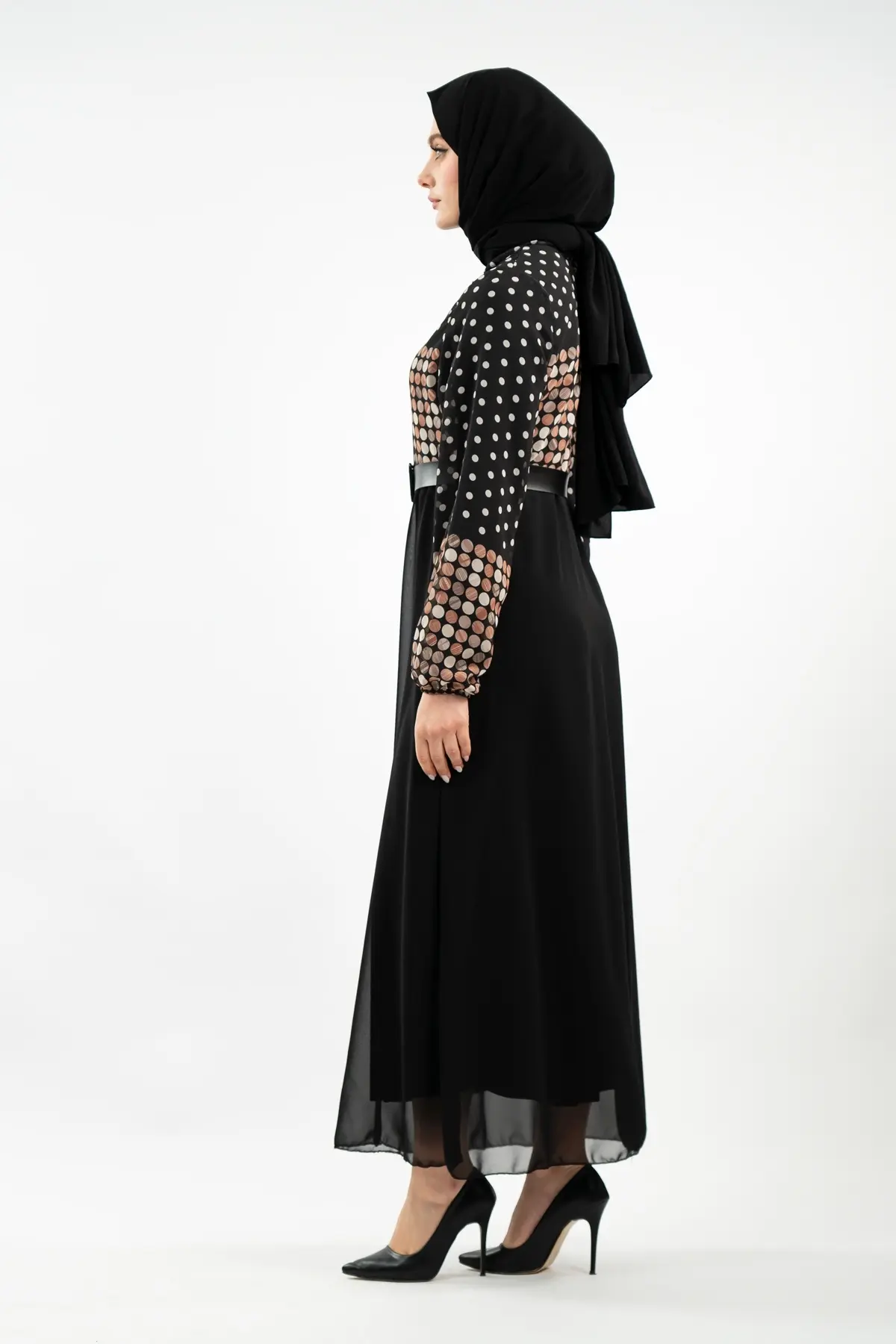 Yeni Sezon Puantiyeli Tesettür Elbise-detail