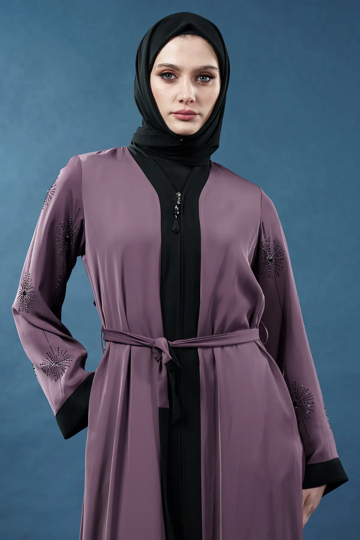 Yeni Sezon Taş Işlemeli Fermuarlı Abaya Gül Kurusu-detail