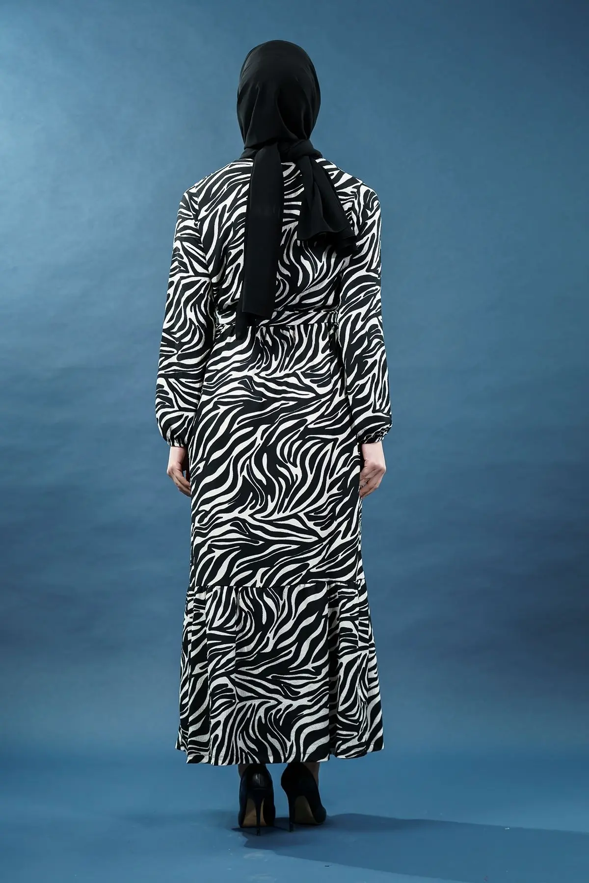 Yeni Tasarım Desenli Bürümcük Elbise-detail