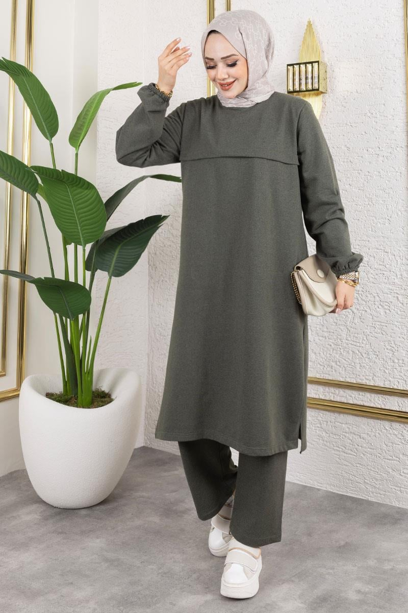 Slit Detailed Sports Suit