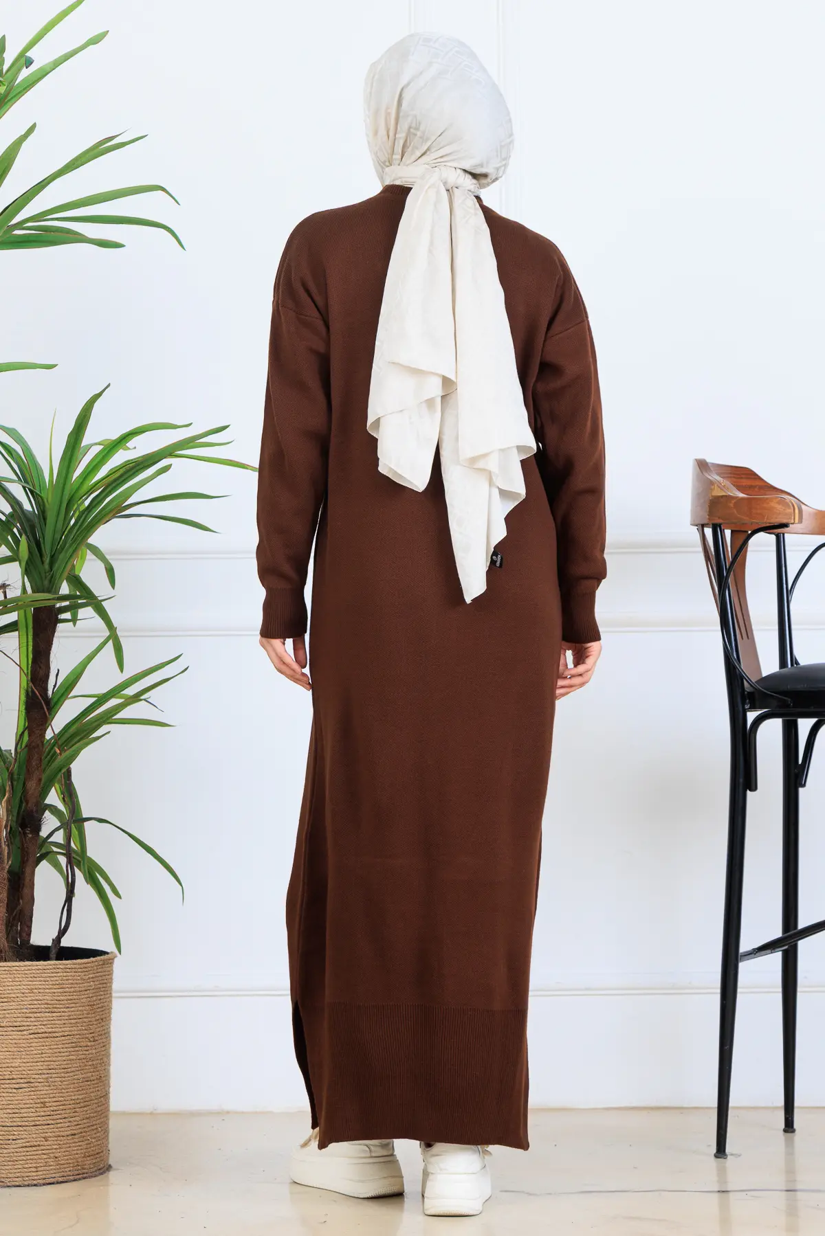 Yırtmaç Detaylı Triko Elbise-detail