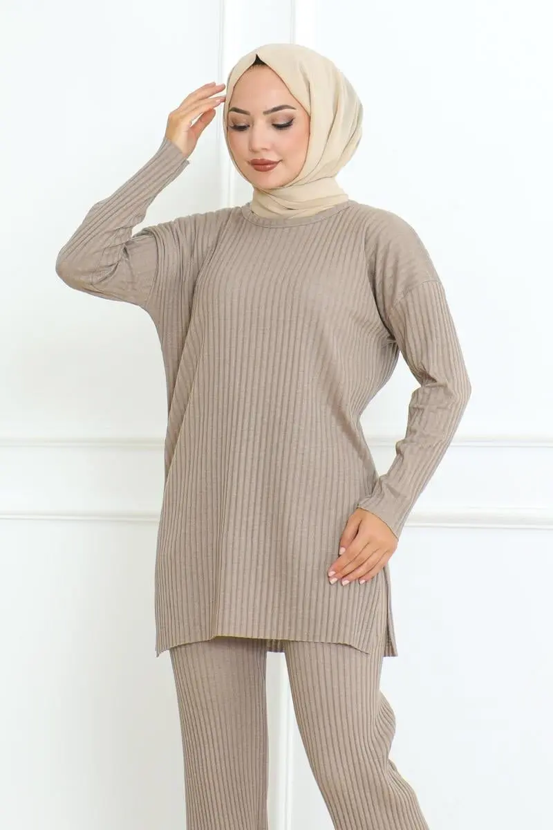 Yırtmaçlı Atlet Takımı-detail