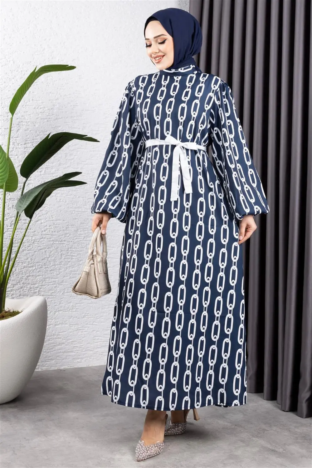 Chain Patterned Hijab Dress-detail