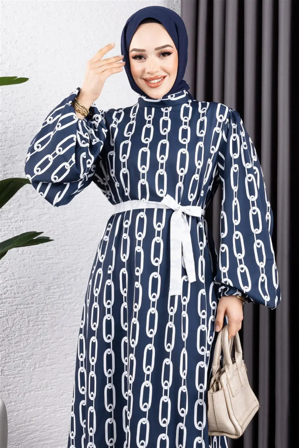 Chain Patterned Hijab Dress-detail