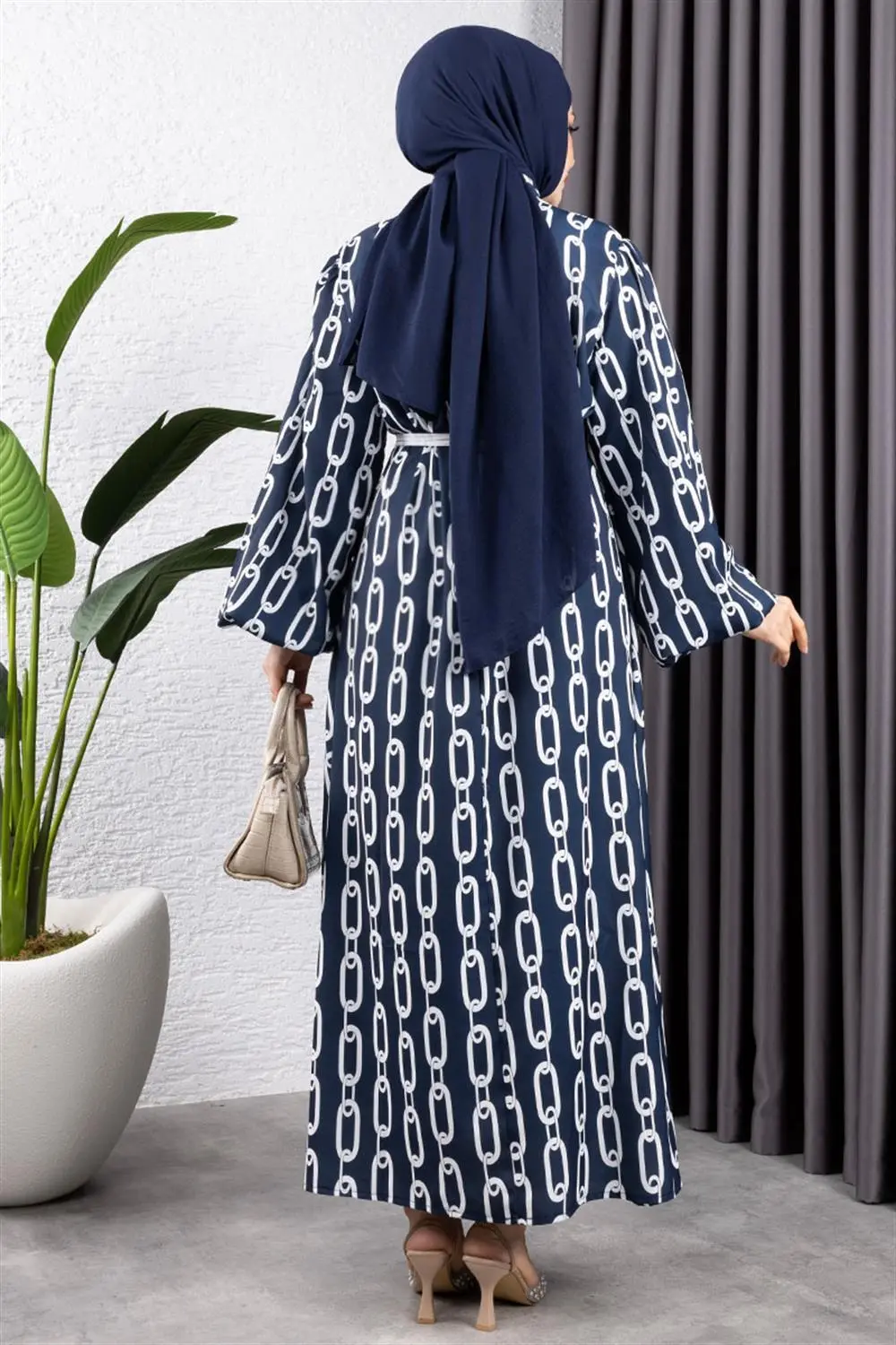 Chain Patterned Hijab Dress-detail