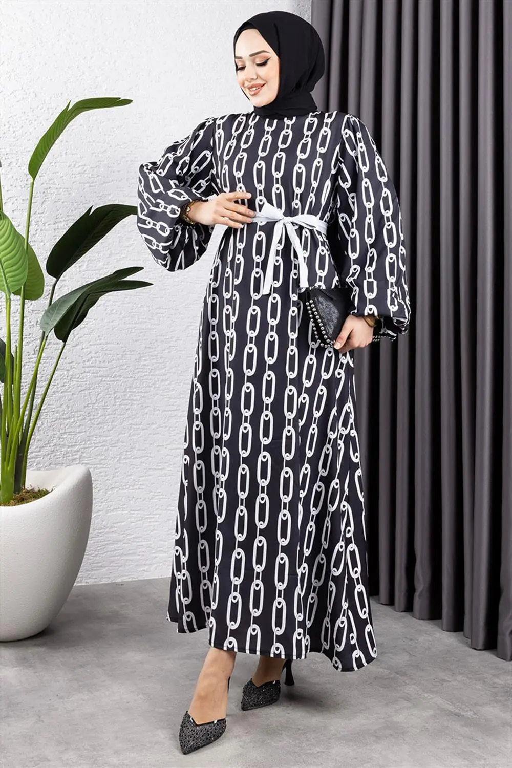 Chain Patterned Hijab Dress-detail