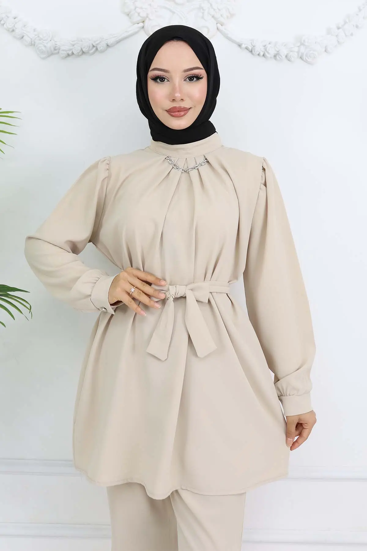 Zincir Detaylı Tesettür Takım Taş Rengi 4767-detail