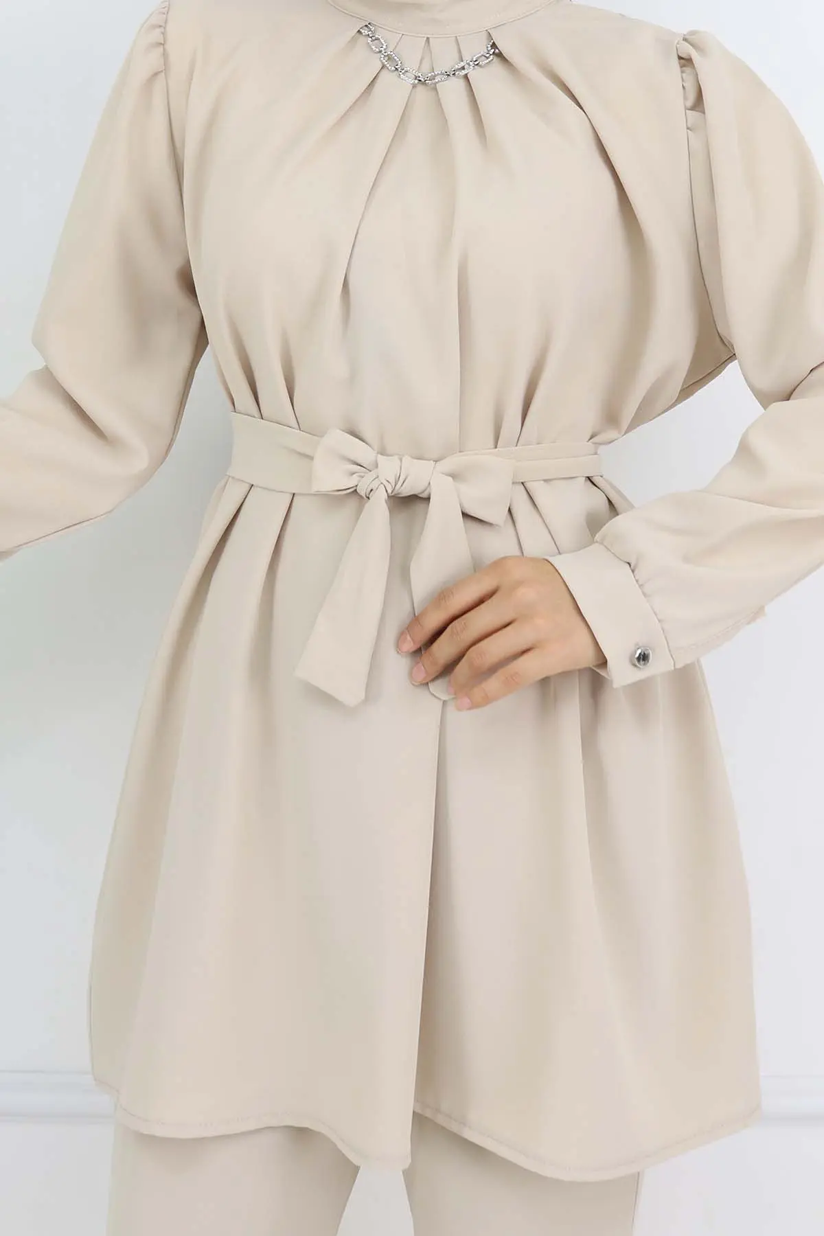 Zincir Detaylı Tesettür Takım Taş Rengi 4767-detail